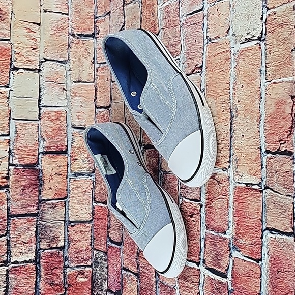 CONVERSE ALL-STAR CHUCK TAYLOR SLIP ON LOWTOP SHOES,  WOMANS SIZE 8, EUC - Picture 6 of 12